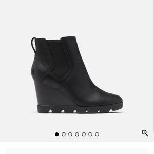 Sorel Joan of arctic wedge II Chelsea bootie